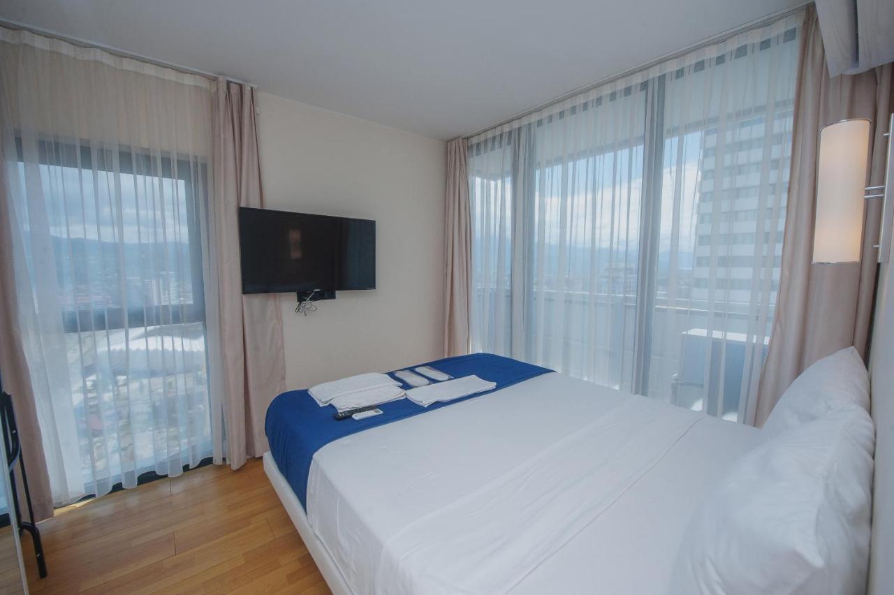 Orbi City Towers Batumi Eksteriør bilde